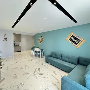 Apartament Trea, Wlora